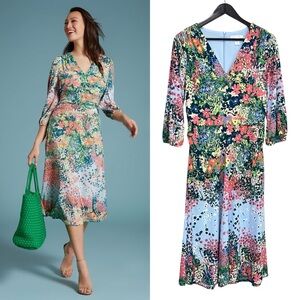 London Times 3/4 Sleeve V-Neck Floral Dress